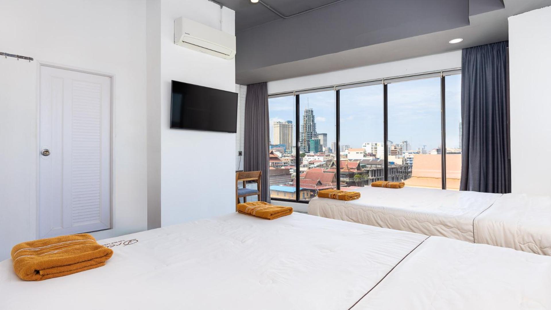 Sky Hotel Central Phnom Penh - Rooms & Apartments Exterior foto