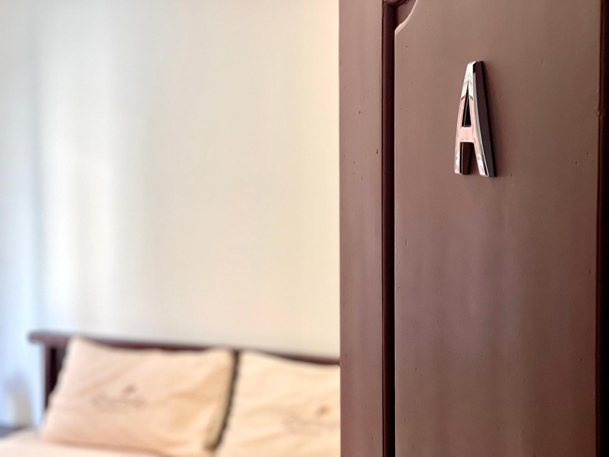 Sky Hotel Central Phnom Penh - Rooms & Apartments Exterior foto